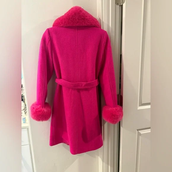 Elegant Pink Fur-Trimmed Women's Coat - Picture 4 of 4